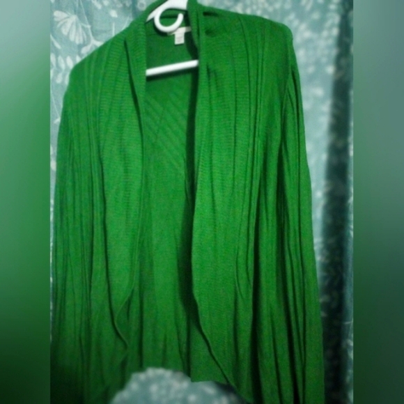 Est.1946 green cardigan - Picture 4 of 8